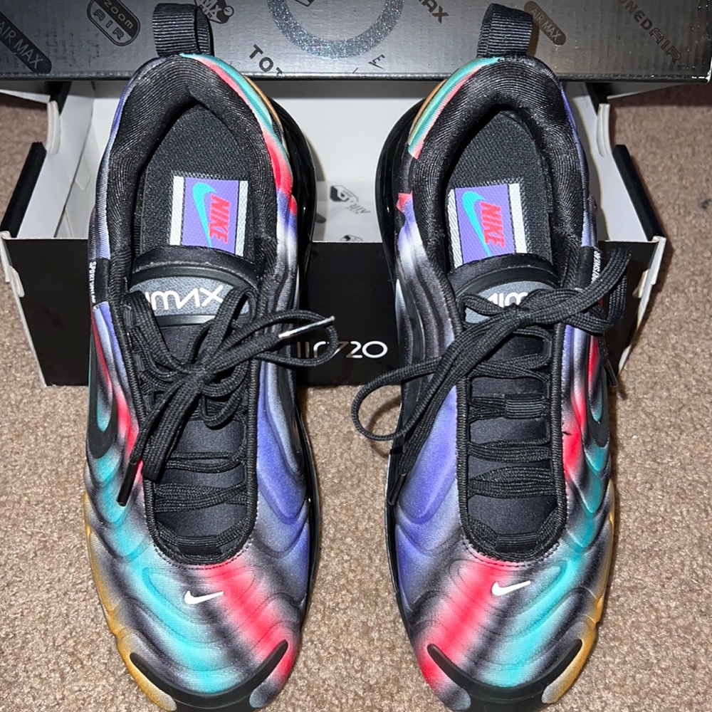 Nike Air Max 720